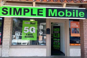 Simple Mobile Dealer In California (Photo Via Wave7 Research)